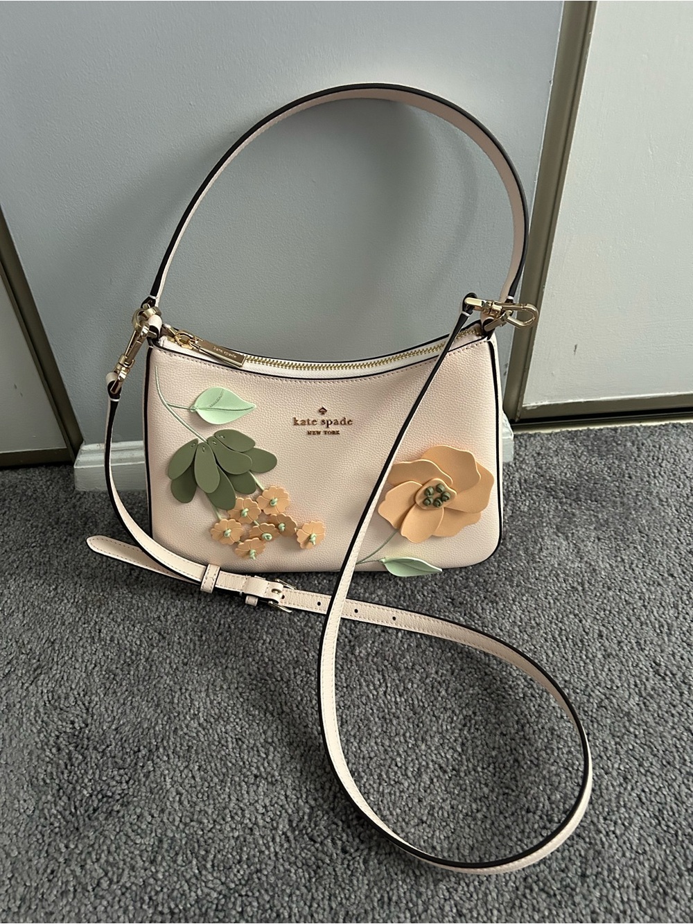 kate spade Pale Pink Floral Appliqué Leather Shoulder Bag(NEW no tags) - Picture 3 of 7